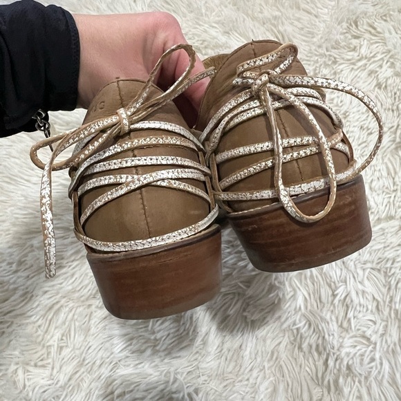 Musse & Cloud by Anthropologie Coolise Western
Bohemian Cutout Ankle Booties - Picture 5 of 9